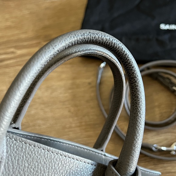 Saint Laurent Nano bag in Grained Leather - Picture 8 of 10